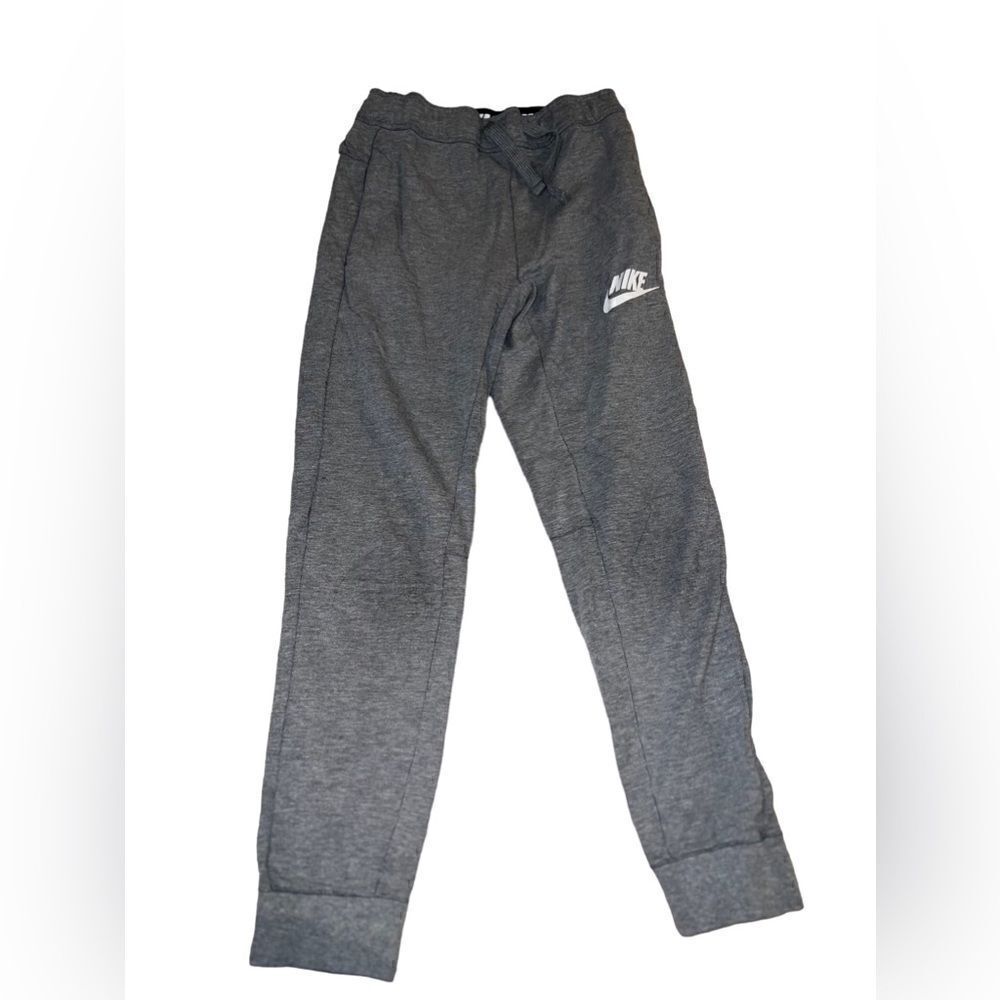 Nike‎ grey joggers with side pockets and back pocket youth size small